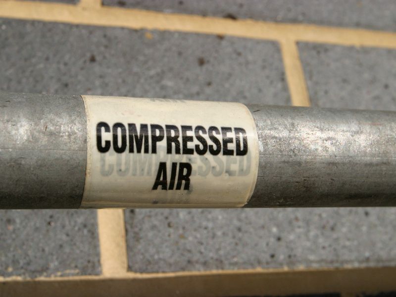 rede de ar comprimido mal dimensionada